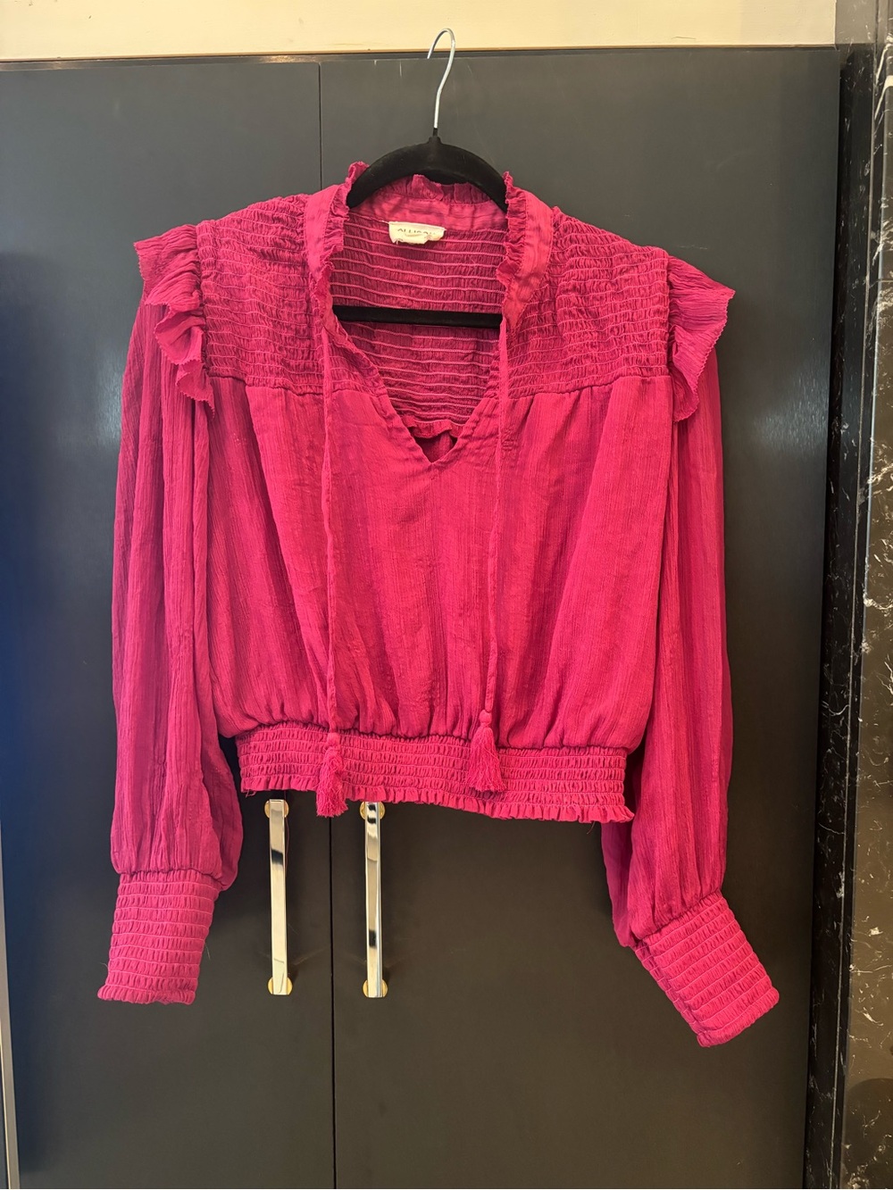 Allison New York Women’s Fuchsia Smocked Blouson Top